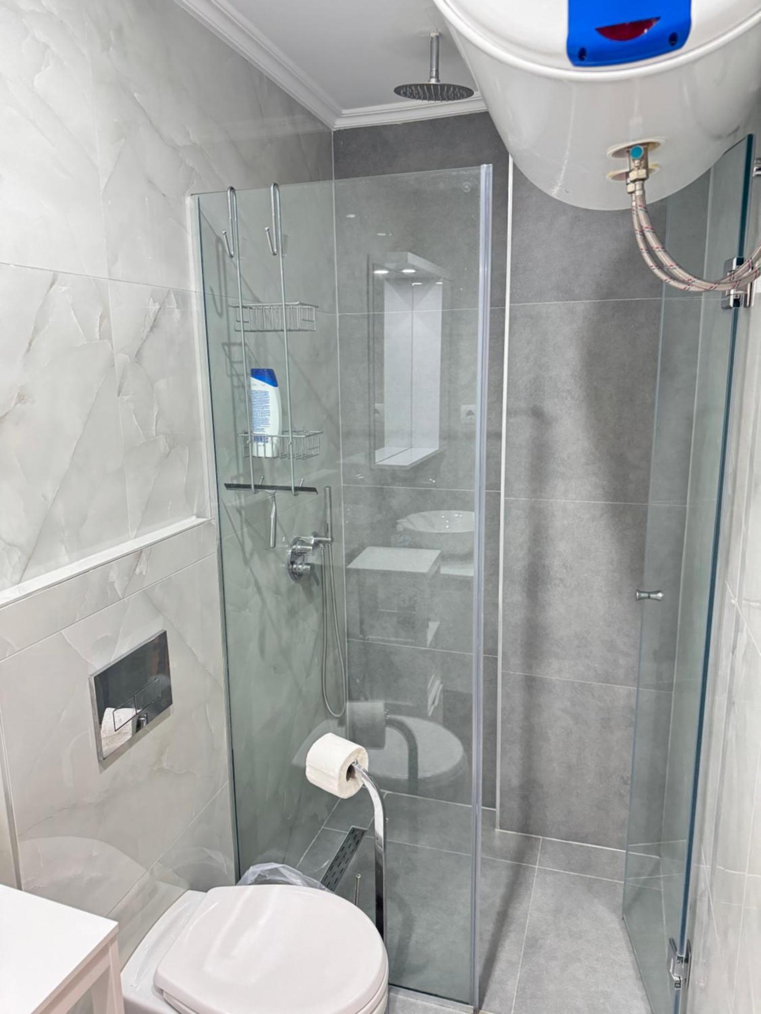 Sun & Sea Apartment Saranda Exterior photo