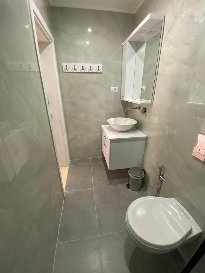Sun & Sea Apartment Saranda Exterior photo